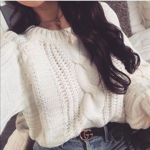 YOINS cropped cream sweater